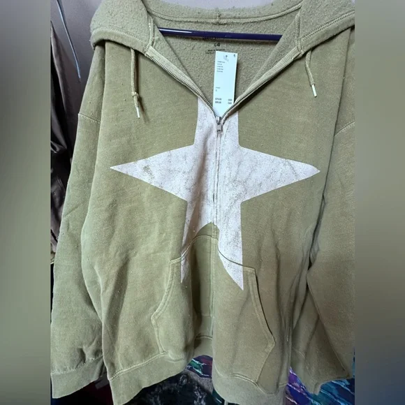 URBAN OUTFITTERS KHAKI DISTRESSED HOODIE. SIZE LARGE NWT - Picture 1 of 5